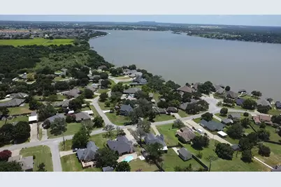 612 Aqua Vista Drive, Granbury, TX 76049 - Photo 35