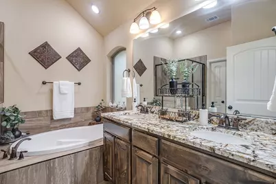 3207 Windcrest Drive, Granbury, TX 76049 - Photo 21