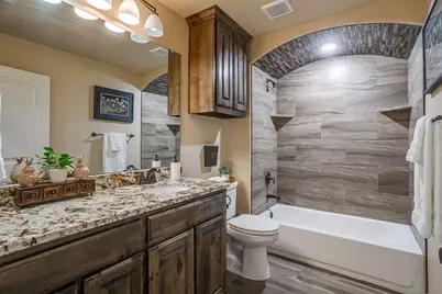 3207 Windcrest Drive, Granbury, TX 76049 - Photo 25