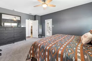 9012 Conroe Dr, Denton, TX 76226 - Photo 23