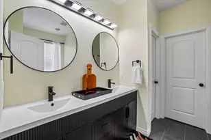 312 Parakeet Dr, Little Elm, TX 75068 - Photo 9