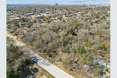 923 Stella Avenue, Dallas, TX 75216 - Photo 9