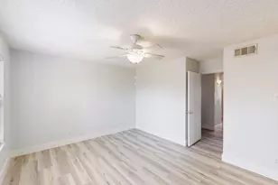 846 Creekside Dr, Lewisville, TX 75067 - Photo 13