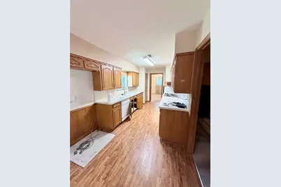 3811 Laurel Canyon Drive, Dallas, TX 75233 - Photo 7