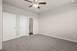 9229 Union Pacific Dr, Fort Worth, TX 76036 - Photo 5