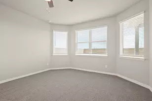 9229 Union Pacific Dr, Fort Worth, TX 76036 - Photo 9