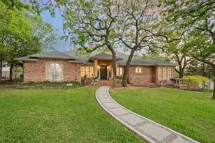 2523 Anglers Dr, Grapevine, TX 76051 - Photo 1