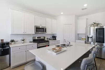 3308 Chasemoor Drive, Denton, TX 76207 - Photo 13