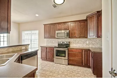 127 Castleridge Drive #B, Little Elm, TX 75068 - Photo 5