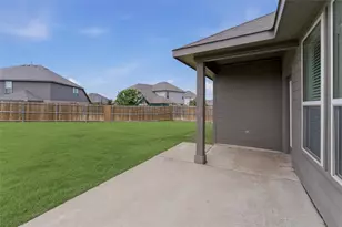 305 Evans Dr, Van Alstyne, TX 75495 - Photo 21
