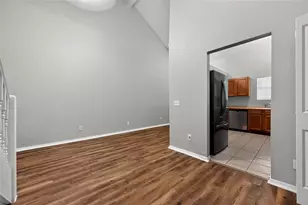 226 Cliff Height Cir, Dallas, TX 75241 - Photo 9