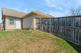 9008 Wild Rose Ln, Aubrey, TX 76227 - Photo 5