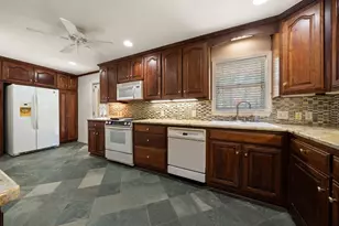 3881 Gaspar Dr, Dallas, TX 75220 - Photo 13