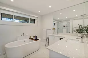 8630 Rolling Rock Ln, Dallas, TX 75238 - Photo 15
