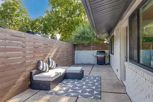 8630 Rolling Rock Ln, Dallas, TX 75238 - Photo 21