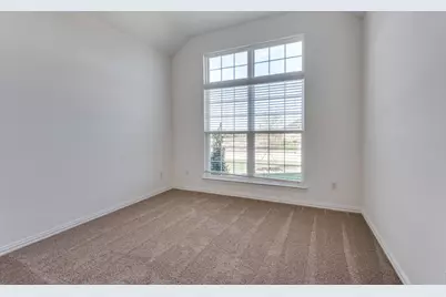 1524 N Carolina Avenue, Lancaster, TX 75134 - Photo 7