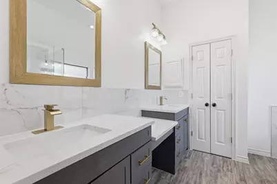 2422 Black Spruce Court, Arlington, TX 76001 - Photo 27