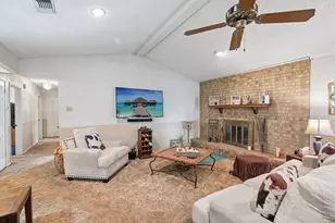 944 Moore St S, Sulphur Springs, TX 75482 - Photo 9