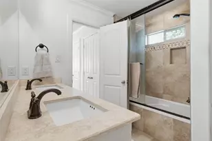 6131 Oram St, Dallas, TX 75214 - Photo 9