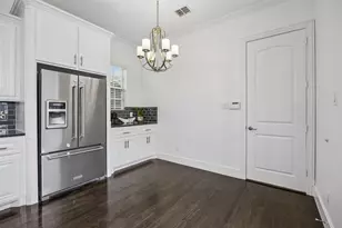 1022 Shadyside Ln, Dallas, TX 75223 - Photo 13