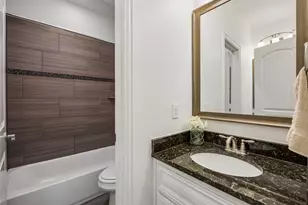 1022 Shadyside Ln, Dallas, TX 75223 - Photo 33