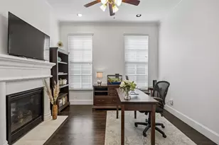 1022 Shadyside Ln, Dallas, TX 75223 - Photo 7