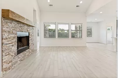 120 Rosemary Drive, Azle, TX 76020 - Photo 5