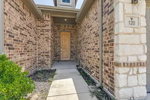 120 Rosemary Dr, Azle, TX 76020 - Photo 3