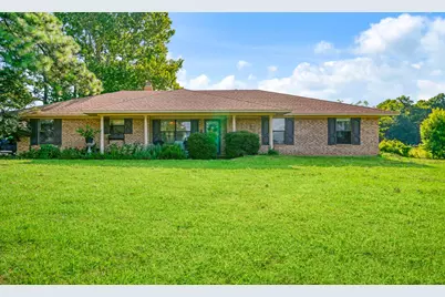 610 46th Street NE, Paris, TX 75462 - Photo 1