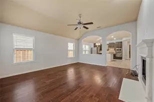 928 Water Garden Cir, Little Elm, TX 75068 - Photo 3