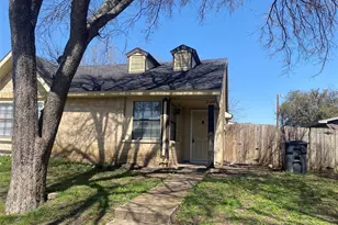 2425 Limestone Dr, Arlington, TX 76014 - Photo 1