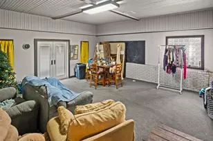 720 Buffalo St, Gilmer, TX 75644 - Photo 25