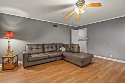 720 Buffalo Street, Gilmer, TX 75644 - Photo 7