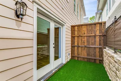 2214 Routh Street #B, Dallas, TX 75201 - Photo 21