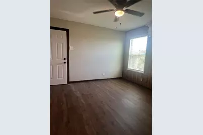 412 Smith Row #2, Sherman, TX 75090 - Photo 9