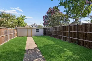 9149 Emberglow Ln, Dallas, TX 75243 - Photo 25