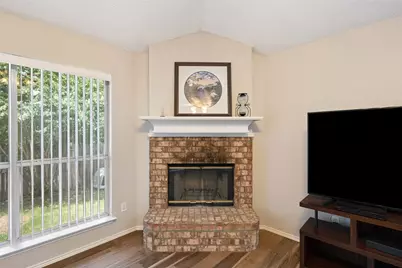 2332 Cap Rock Lane, Fort Worth, TX 76133 - Photo 7
