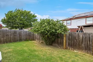 2332 Cap Rock Ln, Fort Worth, TX 76133 - Photo 21