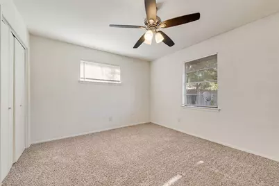 102 Silver Creek Drive, Duncanville, TX 75137 - Photo 9
