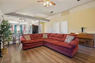 5210 Rowcrop Dr, Arlington, TX 76017 - Photo 3