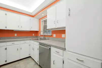 8938 Lockhaven Drive, Dallas, TX 75238 - Photo 15