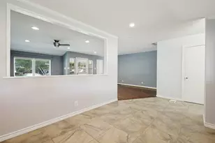 8938 Lockhaven Dr, Dallas, TX 75238 - Photo 15