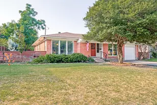 8938 Lockhaven Dr, Dallas, TX 75238 - Photo 3