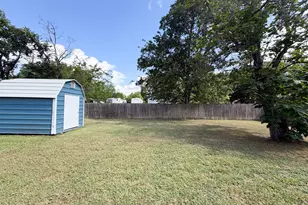 309 2nd St, Kerens, TX 75144 - Photo 17