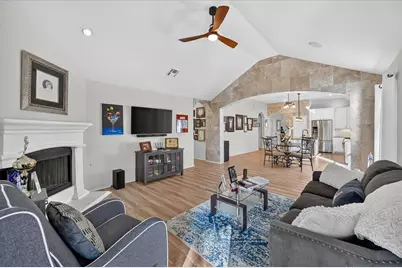 8021 Branch Hollow Trail, Fort Worth, TX 76123 - Photo 11