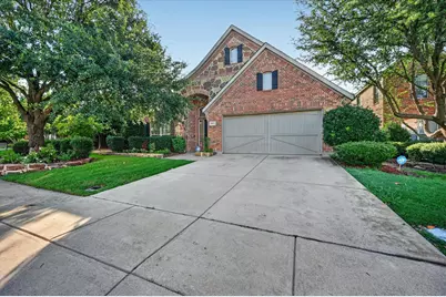 8021 Branch Hollow Trail, Fort Worth, TX 76123 - Photo 3