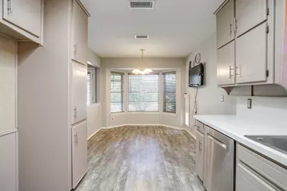 2400 Westpark Way Circle, Euless, TX 76040 - Photo 9