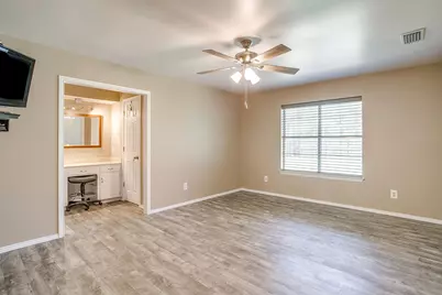 2400 Westpark Way Circle, Euless, TX 76040 - Photo 11