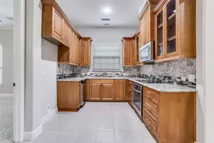 869 Rohan Dr, Richardson, TX 75081 - Photo 9