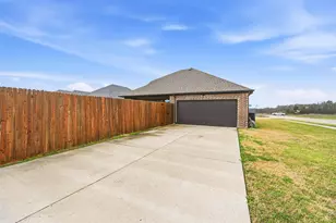 196 Lady Bird, Waxahachie, TX 75165 - Photo 35